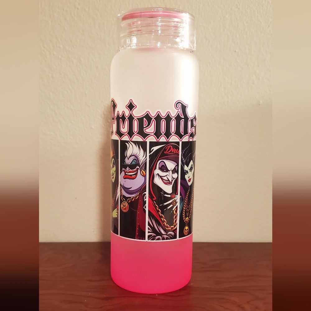 🪻3/$25 Disney Friends Villains Frosted Hot Pink Glow in the dark tumbler 17oz